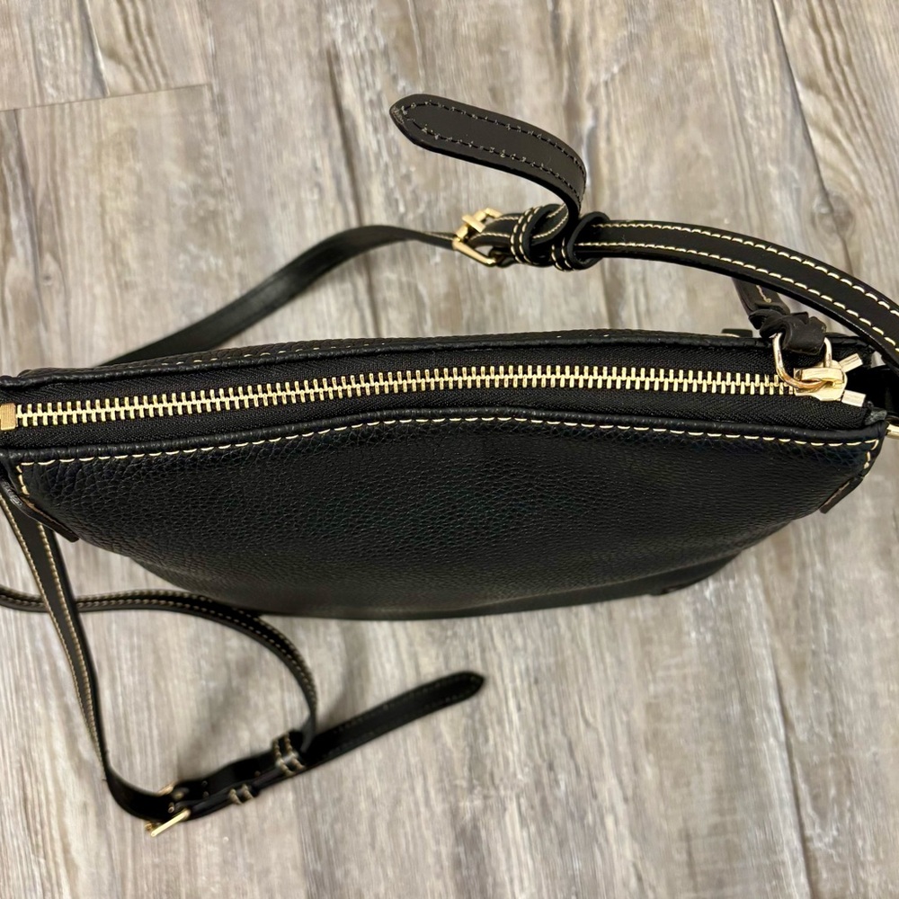 Dooney&Bourke crossbody purse - Picture 3 of 7